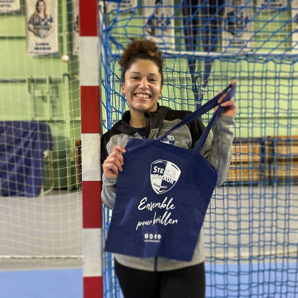 Tote bag